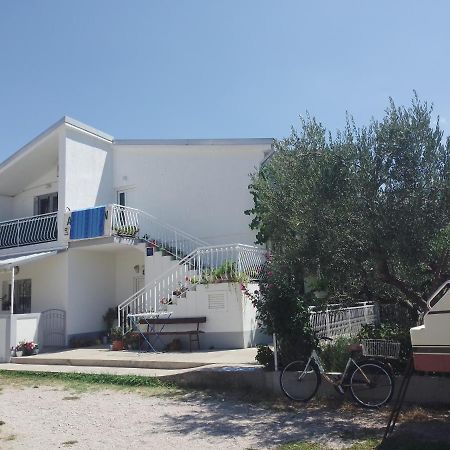 Apartmani Gracela Vodice Bagian luar foto