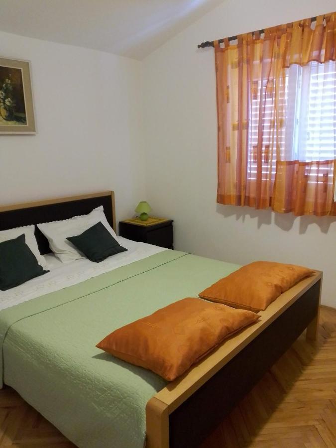 Apartmani Gracela Vodice Bagian luar foto