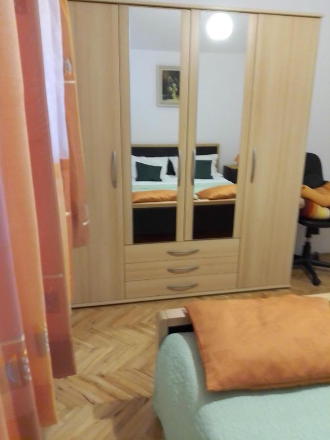 Apartmani Gracela Vodice Bagian luar foto