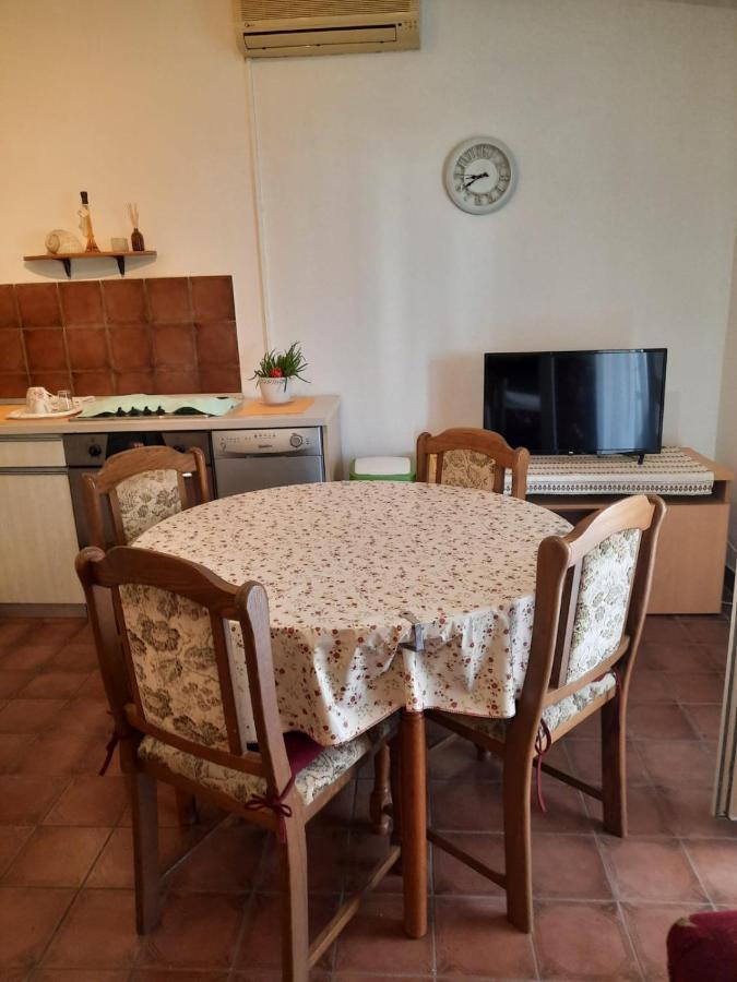Apartmani Gracela Vodice Bagian luar foto