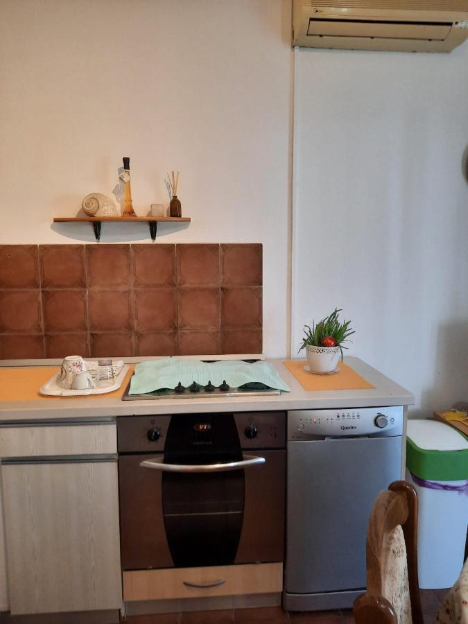 Apartmani Gracela Vodice Bagian luar foto