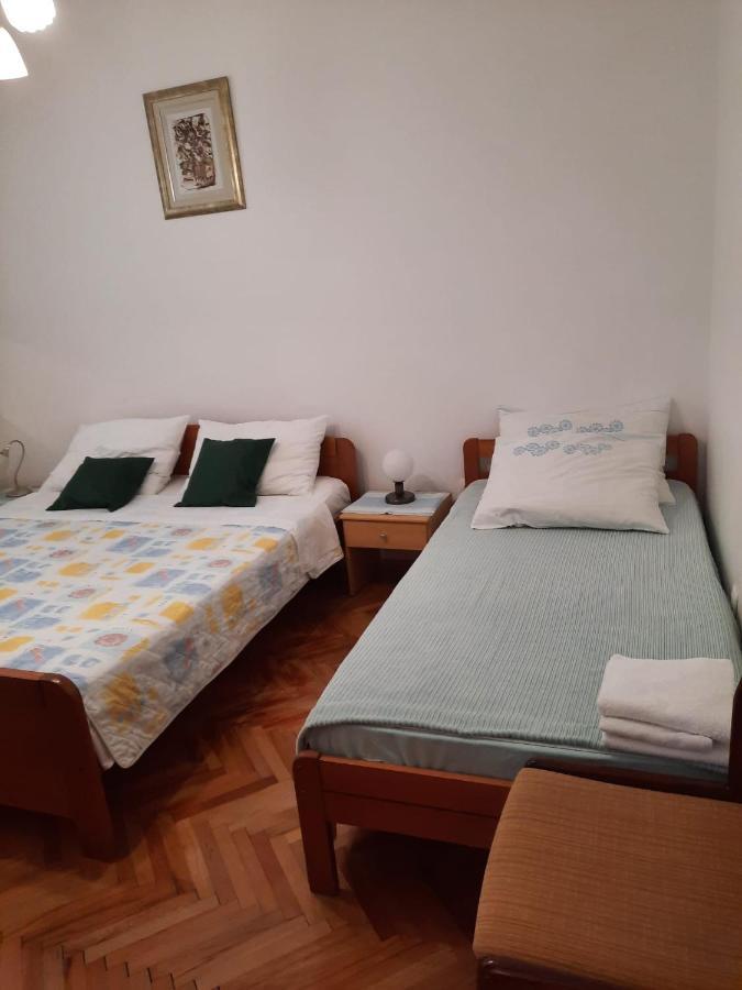 Apartmani Gracela Vodice Bagian luar foto