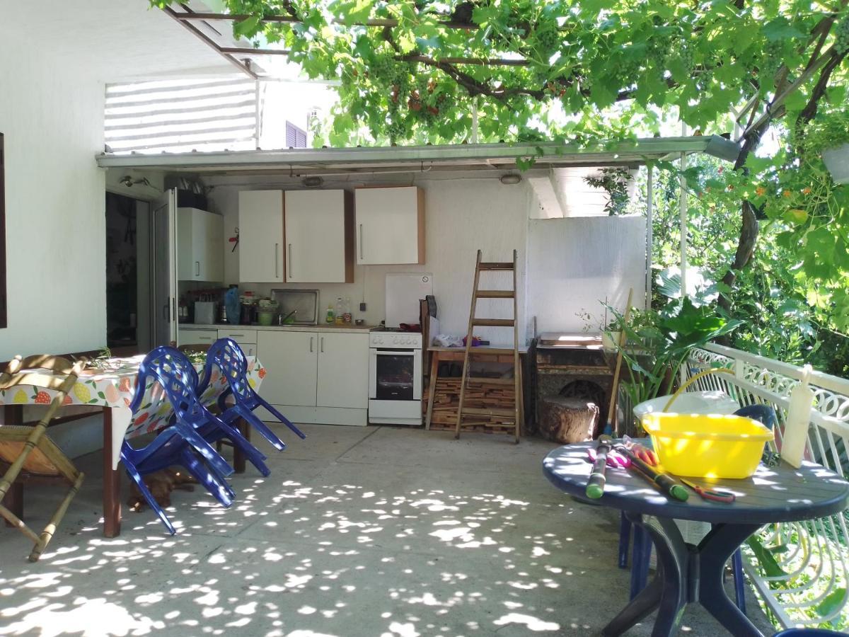 Apartmani Gracela Vodice Bagian luar foto