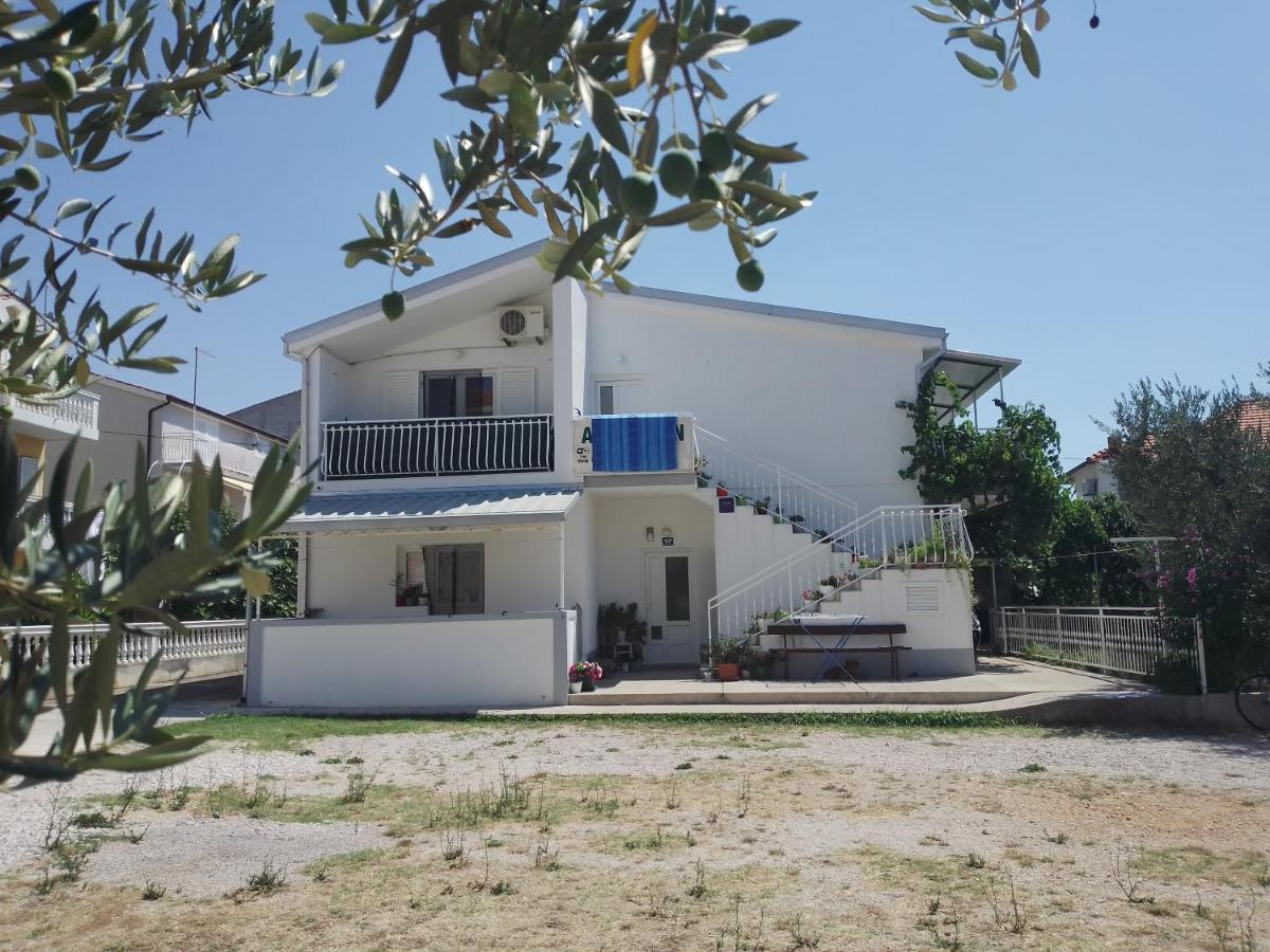 Apartmani Gracela Vodice Bagian luar foto