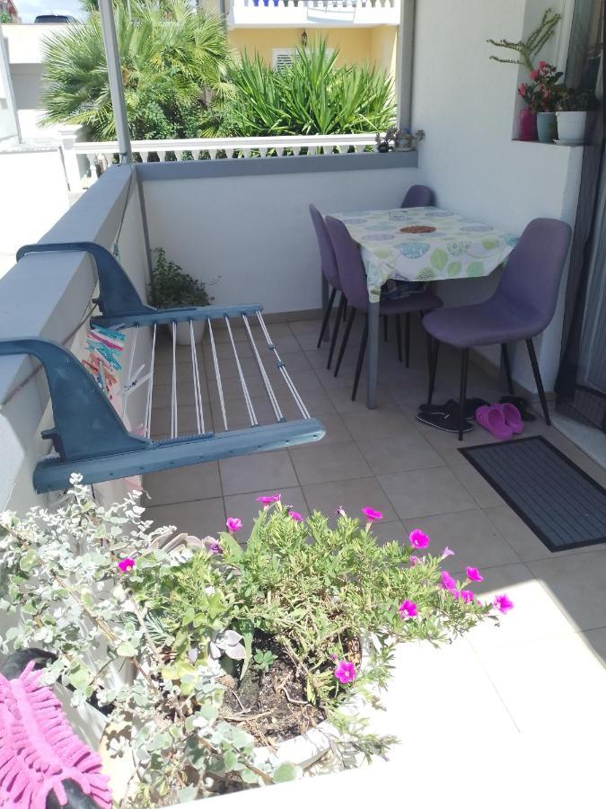 Apartmani Gracela Vodice Bagian luar foto