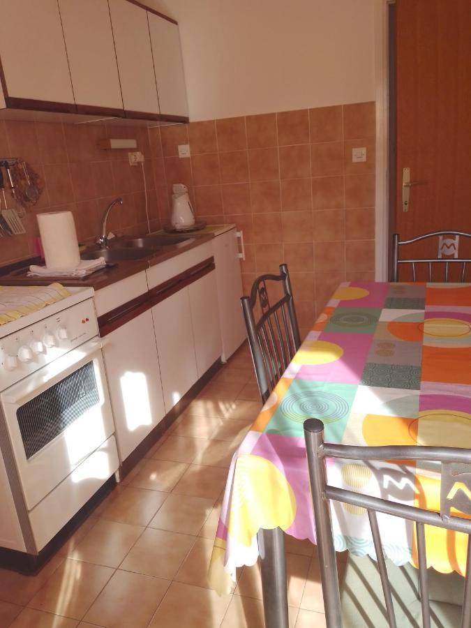 Apartmani Gracela Vodice Bagian luar foto