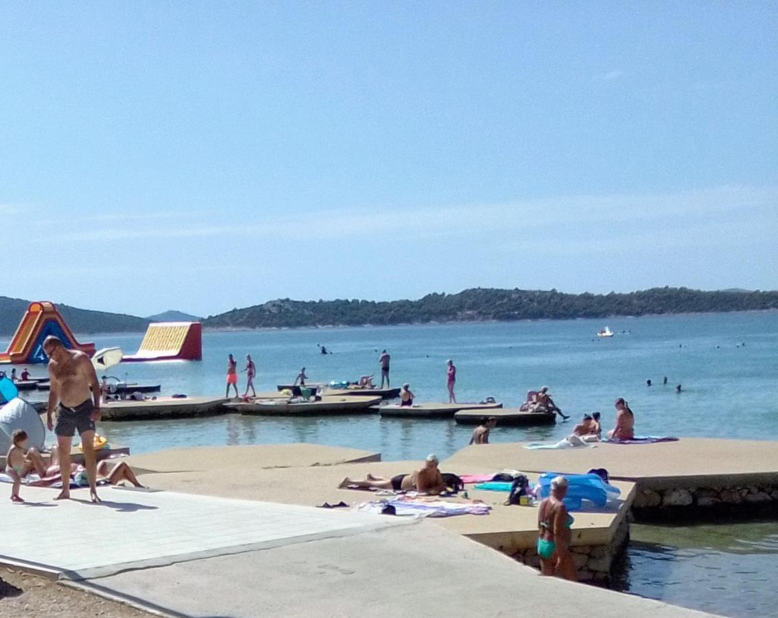 Apartmani Gracela Vodice Bagian luar foto