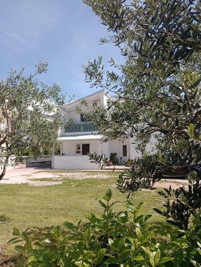 Apartmani Gracela Vodice Bagian luar foto